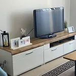 New Modern Near Old Town - Private Parking アパート *