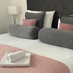 アパート New Modern Near Old Town - Private Parking *