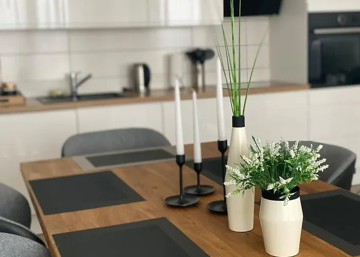 Daire New Modern Near Old Town - Private Parking *