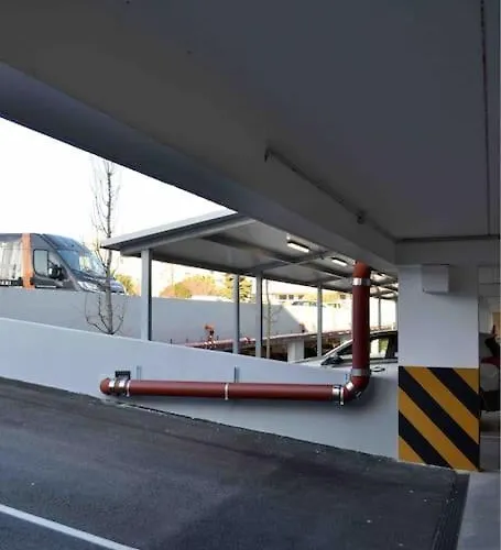 Daire New Modern Near Old Town - Private Parking *