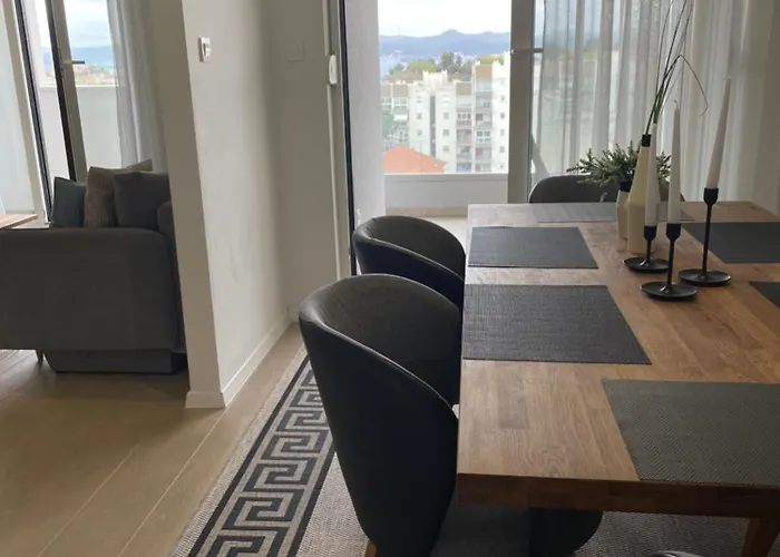 New Modern Near Old Town - Private Parking Zadar