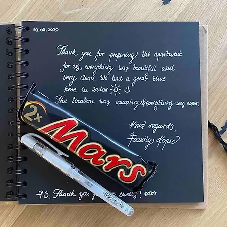 아파트 New Modern Near Old Town - Private Parking