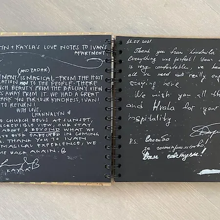 New Modern Near Old Town - Private Parking 아파트