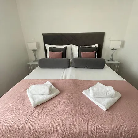 New Modern Near Old Town - Private Parking Zara